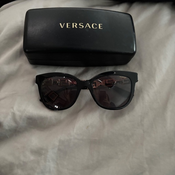 Versace glasses - Picture 4 of 4